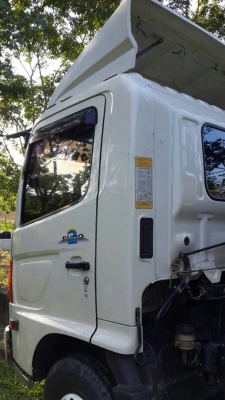 รถฮีโน่ 6 ล้อดั้ม  FC4J  170 แรงม้า ปี 49  ( รถวิ่ง 148,xxx กม. ) สนใจติดต่อ 081 - 6079515