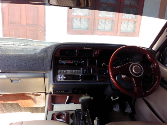 ขายรถตู้ ขายรถตู้