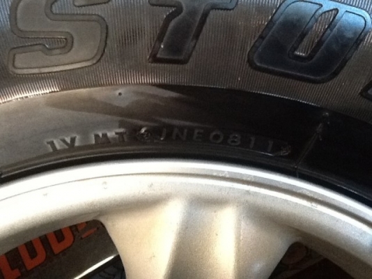 ขายล้อเล็บเหยี่ยว พร้อมยางสวยๆ ......... สวยๆ เชิญครับ ขายล้อเล็บเหยี่ยว พร้อมยางสวยๆ ......... สวยๆ เชิญครับ