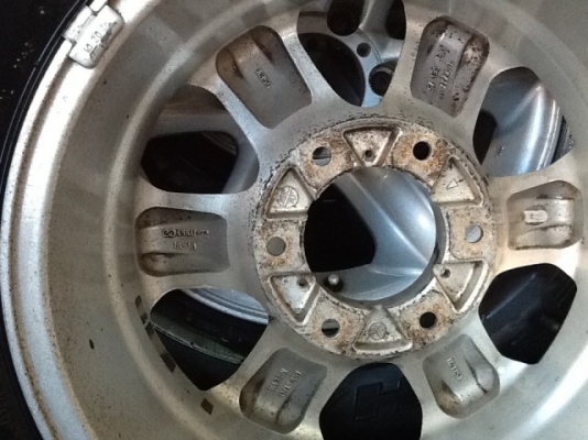 ขายล้อเล็บเหยี่ยว พร้อมยางสวยๆ ......... สวยๆ เชิญครับ ขายล้อเล็บเหยี่ยว พร้อมยางสวยๆ ......... สวยๆ เชิญครับ