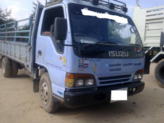 ISUZU NPR 120 แรง ยาว 5 เมตร ห้างแท้
