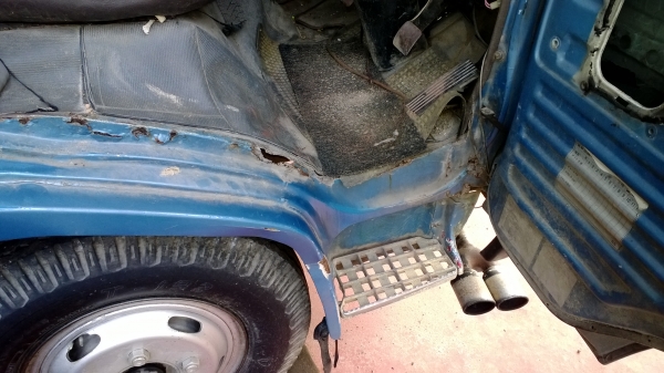 6ล้อน้ำมัน7000ลิตร FB112 รถใช้งานอยู...สภาพดี ถัง3ช่อง 6ล้อน้ำมัน7000ลิตร FB112 รถใช้งานอยู...สภาพดี ถัง3ช่อง