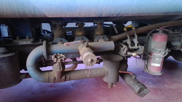 6ล้อน้ำมัน7000ลิตร FB112 รถใช้งานอยู...สภาพดี ถัง3ช่อง 6ล้อน้ำมัน7000ลิตร FB112 รถใช้งานอยู...สภาพดี ถัง3ช่อง