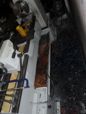 ขายครับขายเครื่องกลึง 7 ฟุต 4 เพลา มีเบรค ไต้หวัน ยี่ห้อ HERLIN สภาพซ่อมบำรุงใหม่