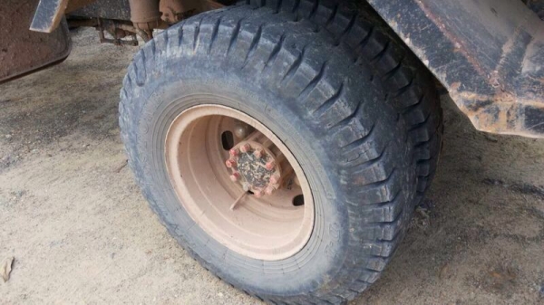 รถฮีโน่ 6 ล้อดั้ม FC9J 150 แรงม้า. ปี 53 ( รถวิ่ง 70,XXX กม. ) สนใจติดต่อ. 081 - 6079515 รถฮีโน่ 6 ล้อดั้ม FC9J 150 แรงม้า. ปี 53 ( รถวิ่ง 70,XXX กม. ) สนใจติดต่อ. 081 - 6079515