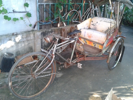 ขายสามล้อถีบ ตราม้าบิน เก่าๆของน่าสะสม ราคา 6500