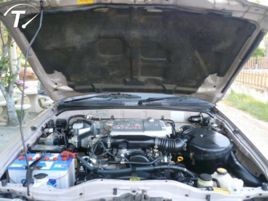 ขายโตโยต้า สี่ประตู เกียร์ออโต้