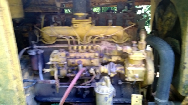 (ขายไปจ.พิจิตร)รถตักล้อยางJH63เลั้ยวเอว..ขายถูก จอดไว้ไม่ได้ใช้งาน เครื่องแน่น...รถใช้งานได้ปกติ....