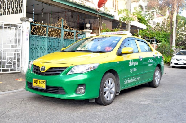 ขายดาวน์ New Altis ปี13 เหลือ 8.7 ปี NGV ถังใหญ่ ขายดาวน์ New Altis ปี13 เหลือ 8.7 ปี NGV ถังใหญ่