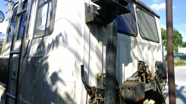 10ล้อโม่ปูน2เพลา FM186 ตามสภาพ รถจอด...(ช่วงสิบล้อดั้ม..). 10ล้อโม่ปูน2เพลา FM186 ตามสภาพ รถจอด...(ช่วงสิบล้อดั้ม..).