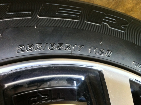 ขายล้อ Vigo TRD 2013 พร้อมยาง ขายล้อ Vigo TRD 2013 พร้อมยาง