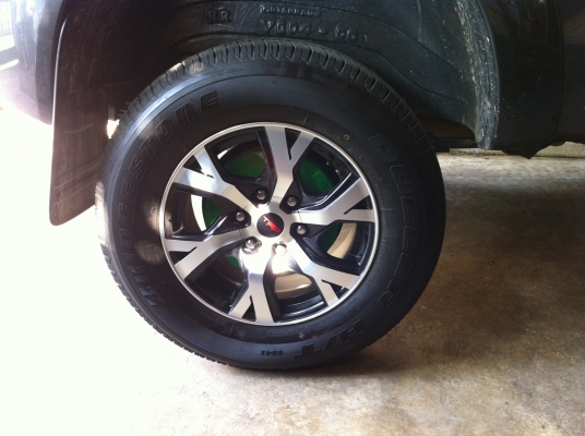 ขายล้อ Vigo TRD 2013 พร้อมยาง ขายล้อ Vigo TRD 2013 พร้อมยาง