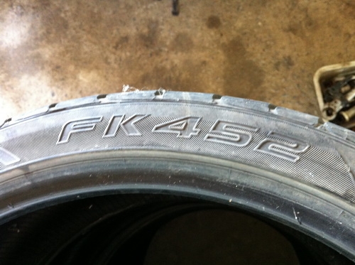 ขายยางFALKEN 245-35-20