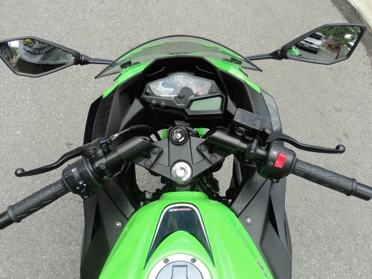 ขายถูก Ninja 250 2013 $128,000จ้า พร้อมโอนรถใช้น้อย  *วิ่ง ได้หมื่นต้นๆ