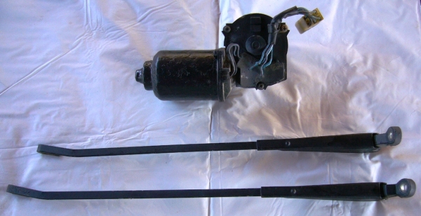 มอเตอร์ปัดน้ำฝน peugeot 505