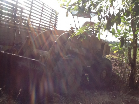 ขายครับ รถตัก ตามสภาพ cat 920 จอดนานครับ เครื่องติดใด้