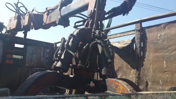 ขายรถ 6 ล้อ HINO ติดเฮี้ยบ 3 T เครื่อง WO6D