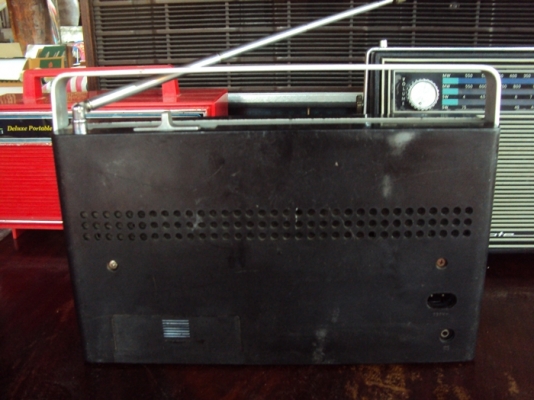 ขายวิทยุธานินทร์ 2 เครื่อง