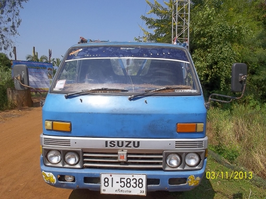 ขาย4ล้อกลางพร้อมใช้  เพลาลอย   88  แรงแจ้งเข้าเล่มแล้ว  เกียร์สายสั้น