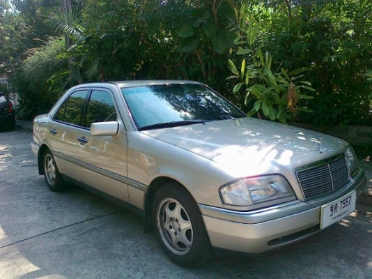 รายละเอียด ขายด่วน!! BENZ รุ่น C220 รถสวยๆๆ ทะบียนก็สวยค่ะ กทม. ฐค 7557 รายละเอียด ขายด่วน!! BENZ รุ่น C220 รถสวยๆๆ ทะบียนก็สวยค่ะ กทม. ฐค 7557
