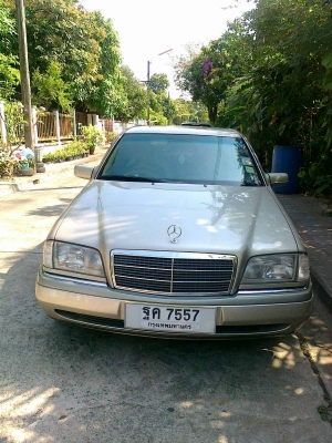 รายละเอียด ขายด่วน!! BENZ รุ่น C220 รถสวยๆๆ ทะบียนก็สวยค่ะ กทม. ฐค 7557 รายละเอียด ขายด่วน!! BENZ รุ่น C220 รถสวยๆๆ ทะบียนก็สวยค่ะ กทม. ฐค 7557