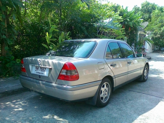 รายละเอียด ขายด่วน!! BENZ รุ่น C220 รถสวยๆๆ ทะบียนก็สวยค่ะ กทม. ฐค 7557 รายละเอียด ขายด่วน!! BENZ รุ่น C220 รถสวยๆๆ ทะบียนก็สวยค่ะ กทม. ฐค 7557
