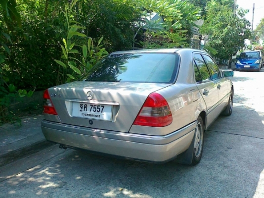 รายละเอียด ขายด่วน!! BENZ รุ่น C220 รถสวยๆๆ ทะบียนก็สวยค่ะ กทม. ฐค 7557