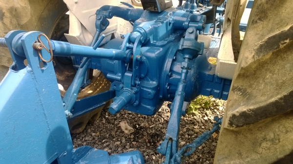 FORD 6600 เล่มทะเบียน มีจานเจ็ด เก็บงาน เก็บสีสวยสด...พร้อมใช้