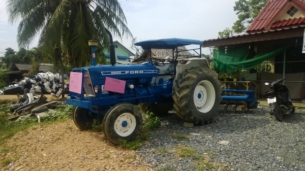 FORD 6600 เล่มทะเบียน มีจานเจ็ด เก็บงาน เก็บสีสวยสด...พร้อมใช้