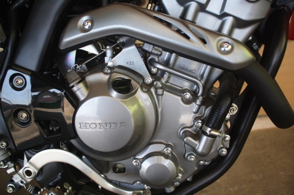 __CRF 250 M ปี2013 วิ่ง 94 km.แท้ๆ (รถ 2 เดือน) $ 117,000__ __CRF 250 M ปี2013 วิ่ง 94 km.แท้ๆ (รถ 2 เดือน) $ 117,000__