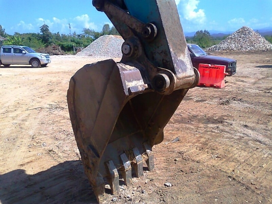 รถแบคโฮ KOBELCO SK200 M5 รถสวย ระบบไฟฟ้าครบ มีทะเบียน บูมสวย อาร์มสวย ไม่มีปะ.