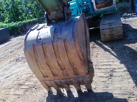 รถแบคโฮ KOBELCO SK200 M5 รถสวย ระบบไฟฟ้าครบ มีทะเบียน บูมสวย อาร์มสวย ไม่มีปะ.