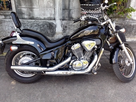 ขายsteed400 ทะเบียนโอนนอก พร้อมชุดโอนครับ รถเดิมเครื่องดีสวยๆ