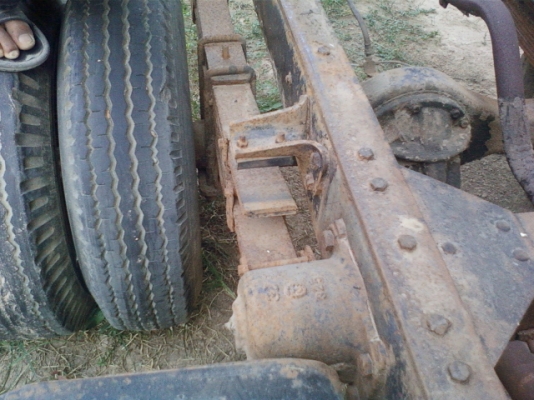 ขายรถหกล้อเล็ก หัวแคชซี เครื่องยนต์ 74 สภาพเดิมๆ แห้งๆ แซสซีสวยไม่ผุ สีไม่เคยทำ ยางสวย  เครื่องแน่นๆ  สตาร์คติดง่าย เบรคดีมาก ทะเบียนต่อ 58