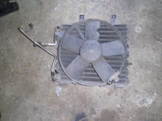 แผงแอร์พร้อมพัดรมแอร์ E30