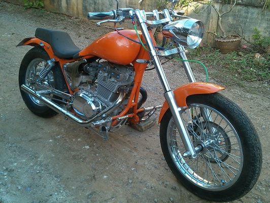 suzuki 2 สูบ 400 cc สวย ทะเบียนโอนขอแลก