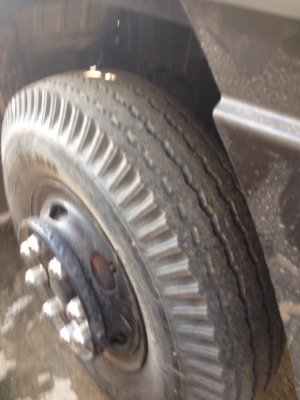 ขายรถสิบล้อ HIno Fm3m  ปี39 ดั้ม สามมิตรรอนเฉียง รถพร้อมใช้งาน