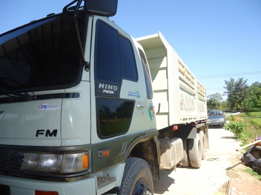 ขายรถสิบล้อ HIno Fm3m  ปี39 ดั้ม สามมิตรรอนเฉียง รถพร้อมใช้งาน