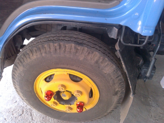 ขายหกล้อรับส่งนักเรียนสภาพสวยพร้อมใช้