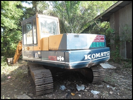 แมคโคร โคมัสสุ 100 รุ่น 3