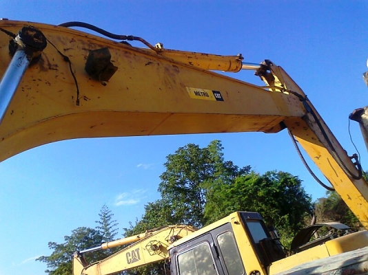 รถแบคโฮ CAT 312 V2 รุ่น บูม อาร์มยาวพิเศษ รถสวยสีเดิม ๆ พร้อมใช้งาน มีทะเบียนครบ.