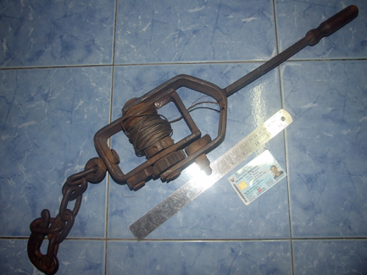 ขายรอกสลิงมือโยก ตัวมาตฐาน ราคา 2,300 บาท ลดได้จ้า