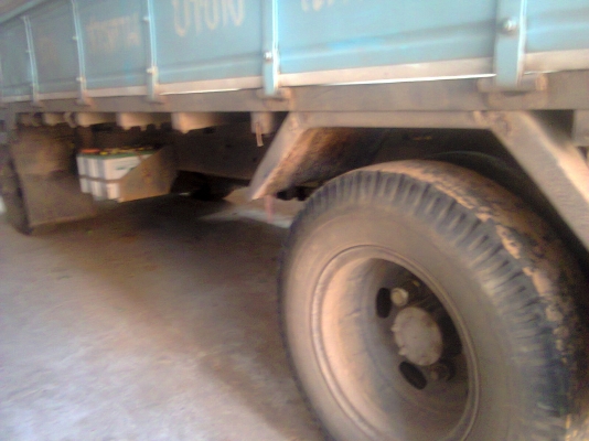 ขายรถ ISUZU หกล้อ NKR110แรง สภาพสวยเดิมๆจากห้าง มีหลังคาเจ้าของขายเองครับ ราคา380000บครับ