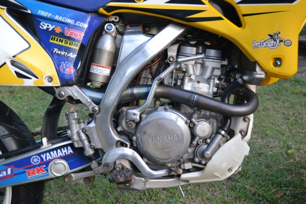 yamaha yzf 250 ปี 2007  ท่อโปรเซอร์กิต ไทเทเนียม ล้อซี่ลวดพร้อมยางสำหรับแข่งวิบาก สนใจติดต่อ 0806586123 (อู๊ด)