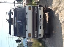 ขายรถบรรทุก10ล้อนิสสันUD180แรงขายพร้อมเฮียบ 5ตันด่วน