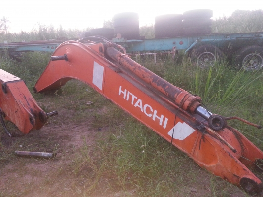 ขายด่วน บูม+อาม กระบอก บุ๊งกี๋ ครบชุด HITACHI EX 200-3