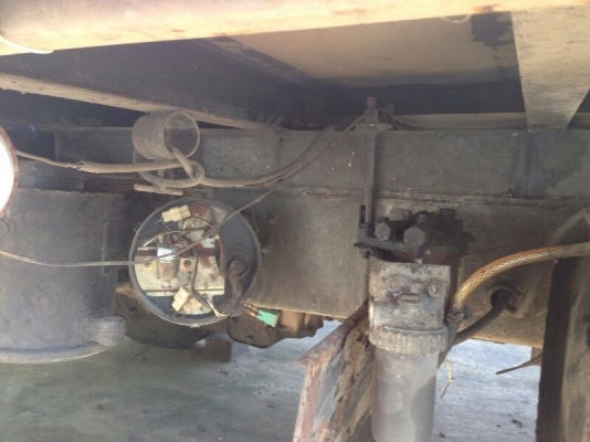 รถฮีโน่ 6 ล้อ ตู้เย็น  117 แรงม้า.  สนใจติดต่อ 081 - 6079515