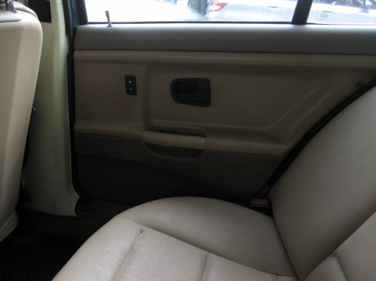 ธค. 94 BMW 318i Auto ABS / Airbag / LPG หัวฉีด