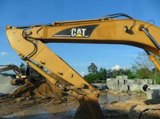 Catterpillar 320C  ไฟฟ้าครบ เอกสารครบ ช่วงล่าง 80\% ทำงานได้เลย