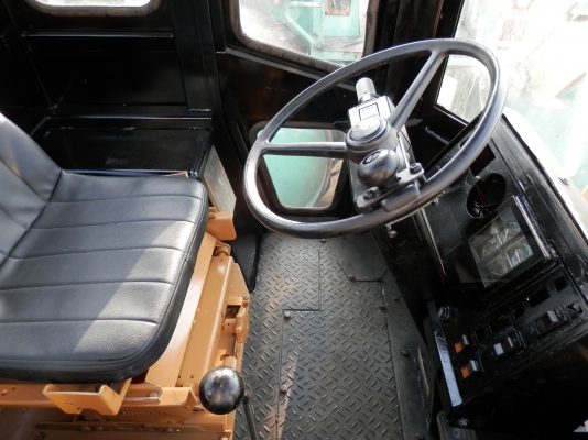 รถตักล้อยางCATERPILLAR 910F เก่านอกใช้งาน(11112ช.ม)